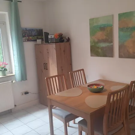 Little Castle Daire *